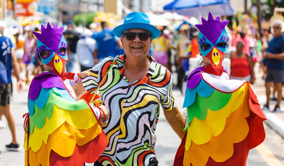 Chiclete com Banana e orquestras agitam o carnaval de Maceió neste domingo (19)