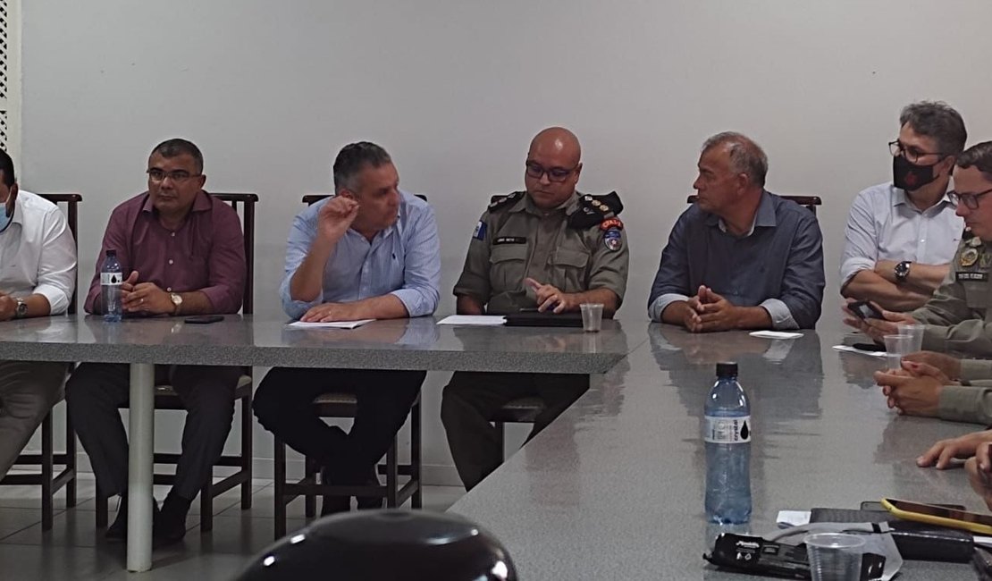 Presidente da CDL de Arapiraca solicita segurança ao comércio em reunião com Alfredo Gaspar