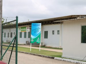 Homem corta mão do amigo com facão em Maragogi