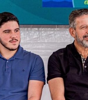 Lula sanciona em menos de 24 horas lei que permite candidatura de Alvinho Lira, filho de Arthur Lira