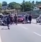 Motociclista fica ferido após empinar moto na Ponte do Vale do Reginaldo, em Maceió