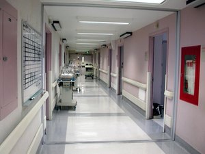 Aprovado projeto de lei que destina leitos ou alas separadas para mães de natimortos