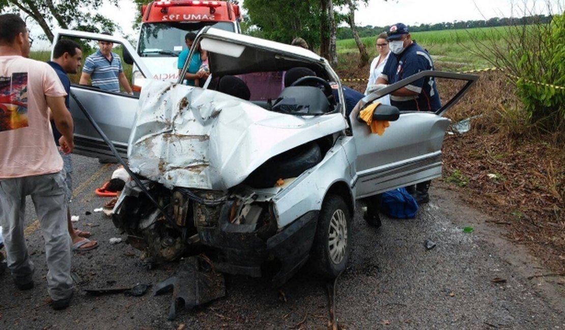 Acidente na AL-215 deixa um morto e oito feridos em Boca da Mata