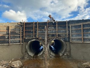 Prefeitura segue com trabalho de intervenções em pontes, bueiros e pontilhões na zona rural de Palmeira