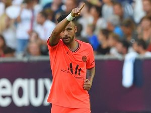 Neymar marca 2 vezes, mas não evita empate do Paris Saint-Germain contra o Monaco