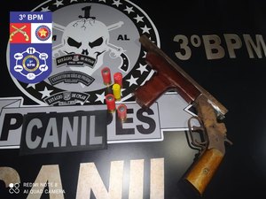 Jovens são presos com arma e munições em Arapiraca