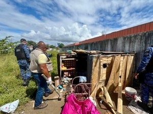 Prefeitura remove estruturas irregulares ligadas ao crime no Benedito Bentes