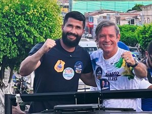 Cabo Bebeto e Fábio Costa participam de motocarreata em Boca da Mata