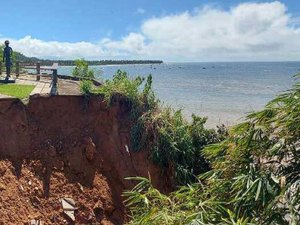 MPF recomenda fechamento de mirante turístico em Japaratinga por risco de desabamento