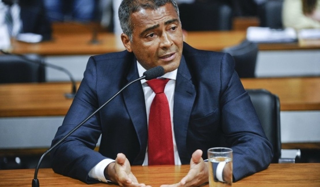 Romário teria conta não declarada de R$ 7,5 milhões na Suíça, diz revista