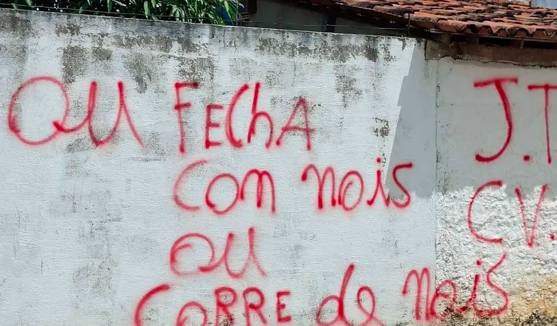 Polícia investiga ameaças entre facções por meio de pichações em AL