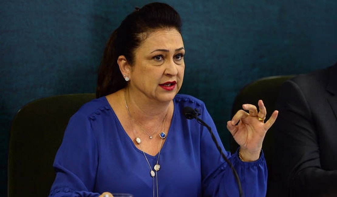 Pedido de expulsão de Kátia Abreu é enviado à comissão de ética do PMDB