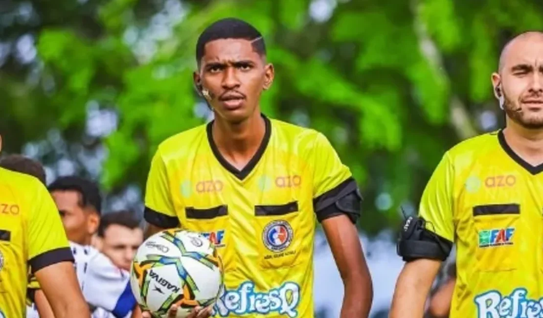 Técnico de futebol que insultou árbitro é solto após audiência de custódia