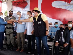 Renan Filho e Gilberto Gonçalves entregam obras e assinam ordens de serviço em Rio Largo