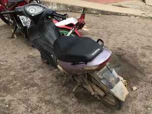 Homem que alega ter pegado moto 'emprestada' é preso por receptação em Craíbas