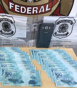 [Vídeo] Dupla é presa com dinheiro falso em São Miguel dos Campos