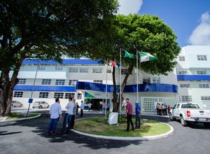 Uncisal lança edital para oferta de 400 vagas em 10 cursos de graduação