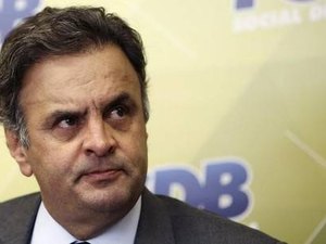 Justiça em SP determina bloqueio de R$ 128 milhões de Aécio Neves 