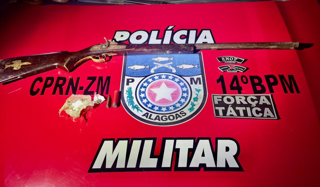 Polícia apreende espingarda e drogas de suspeito em Joaquim Gomes
