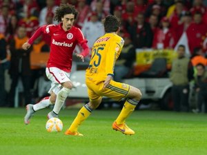 Resultados do futebol pelo Brasil e no mundo na quarta-feira (22)