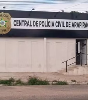 Mulheres são conduzidas à delegacia em Arapiraca após briga por ex