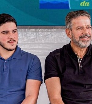 Alvinho Lira agrada após ‘estreia’ em grande evento político como sucessor do pai