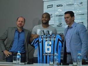 Grêmio recria cargo de vice-presidente de futebol a partir de 2016