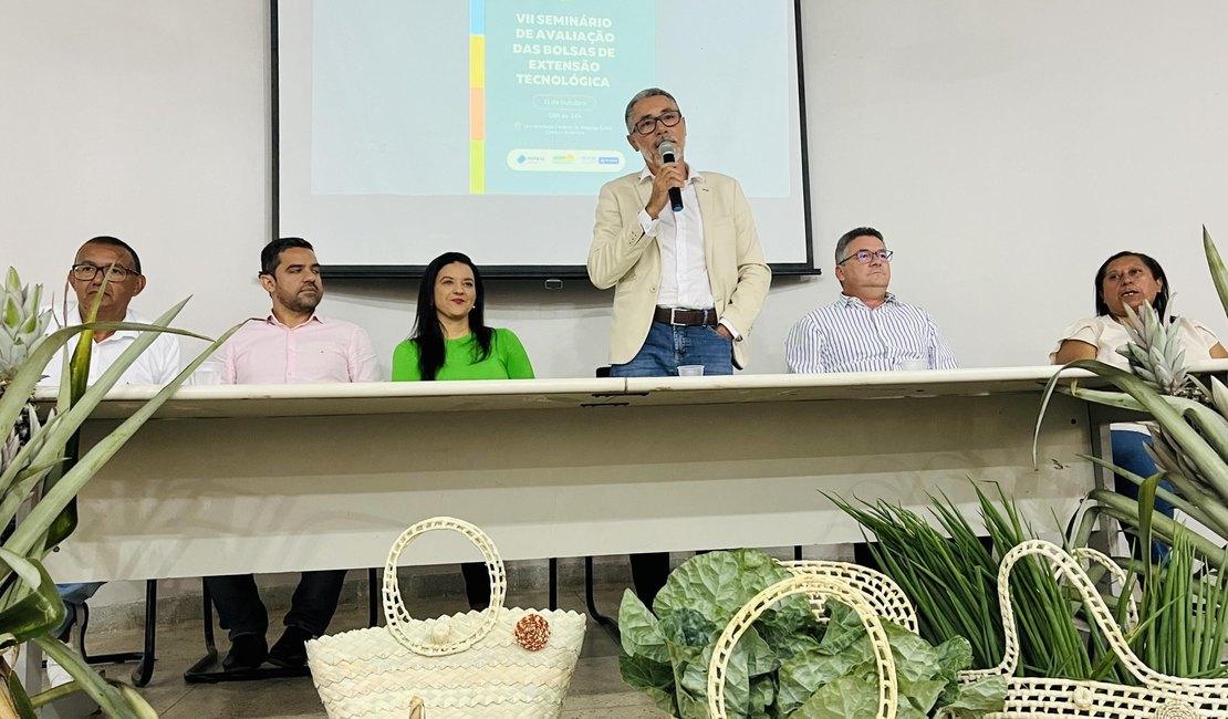 Extensionistas da Emater apresentam casos de sucesso em seminário de avaliação em Arapiraca