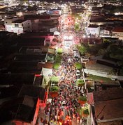 Bloco Poca Tênis reúne multidão e consolida tradição em Major Izidoro