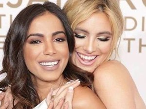 Anitta passa quarentena com amiga acusada de maltratar animais