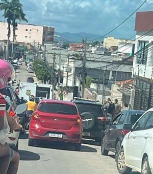 Idosa falece após pedir socorro e cair na calçada em Palmeira dos Índios