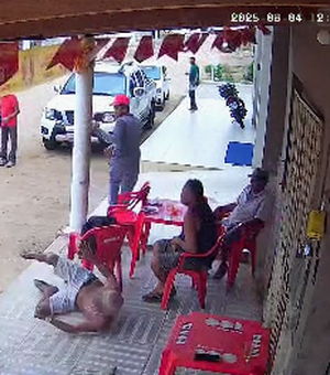 Homem tenta assassinar outro em bar de Petrolina-PE e acaba morto durante luta corporal