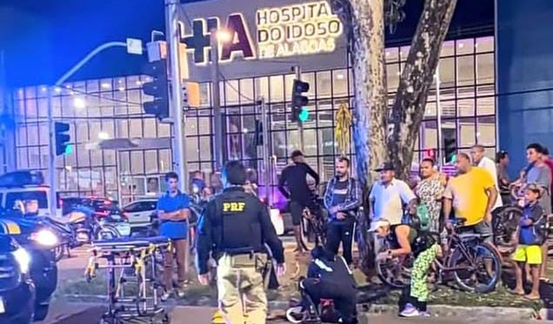 Idoso é atropelado por motocicleta em avenida na parte alta de Maceió