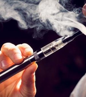 Cigarros eletrônicos podem ser piores que nicotina, confirma estudo