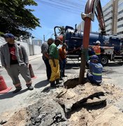 Prefeitura autua BRK Ambiental por ligação clandestina de esgoto na Ponta Verde