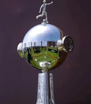 Palmeiras x Flamengo: final da Libertadores sofre atraso; confira novo horário