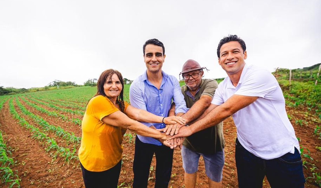 JHC visita poço artesiano em Arapiraca e destaca ação que beneficia mais de 200 famílias
