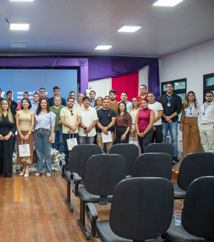 Junta Comercial leva desburocratização do ambiente de negócios para mais 16 municípios