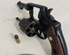 Homem é preso com arma após ameaçar divulgar vídeos íntimos da ex em Piranhas