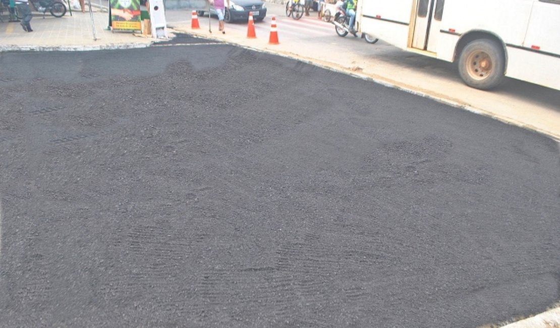 Prefeitura de Arapiraca conclui obras de nivelamento de calhas no Centro