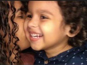 Mãe aguarda decisão judicial para conseguir remédio para o filho com AME