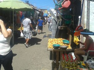 Reunião discutirá reordenamento com feirantes de quatro mercados na capital