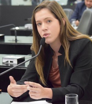 Deputada Cibele Moura reafirma compromisso pela derrubada do veto do Fundeb 