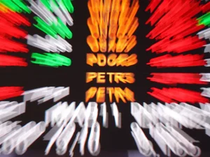 Bolsa supera os 162 mil pontos com dados de desaceleração da economia