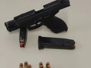 Homem é preso por porte ilegal de arma de fogo