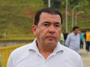 Justiça concede liminar e Altair Júnior volta ao cargo de prefeito de Palmares