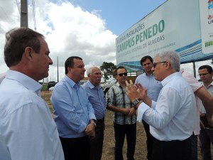 Ufal recebe terreno para funcionamento de futuro Campus Penedo