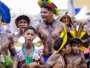 Desfile marca início das celebrações dos 137 anos de Palmeira dos Índios