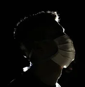 Por não usar máscara, homem foragido há 20 anos na Polônia é preso