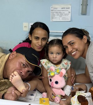 Criança que perdeu a mãe em acidente com ônibus de romeiros recebe alta hospitalar